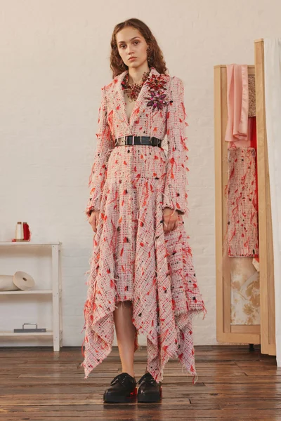 Look 4